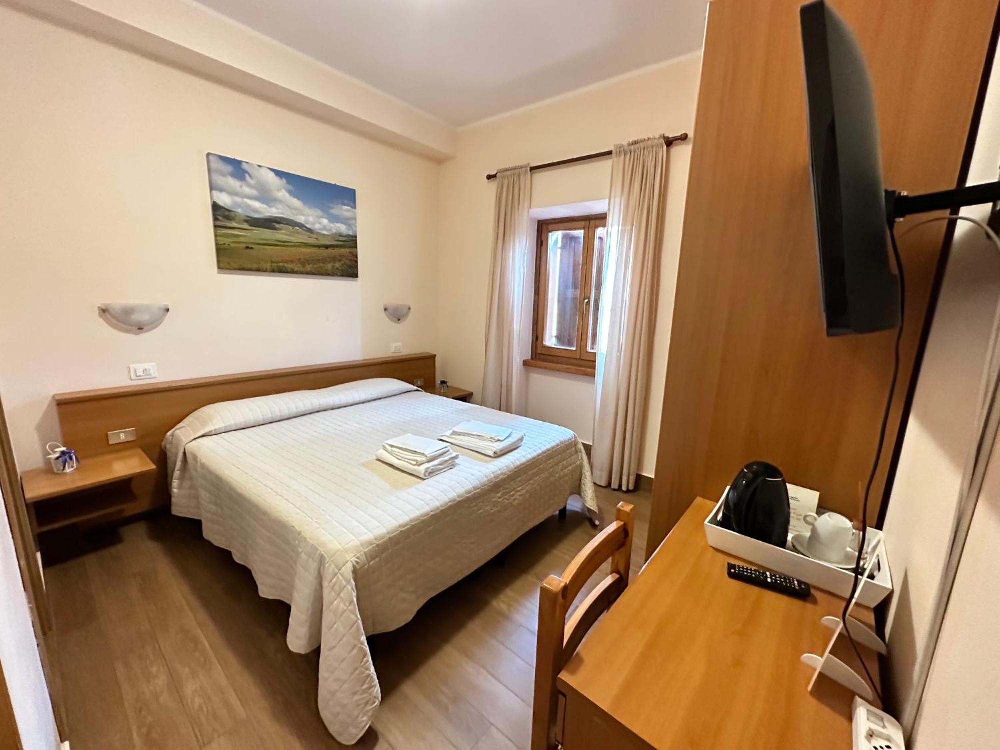 Villa Tardioli Castelluccio  Ngoại thất bức ảnh